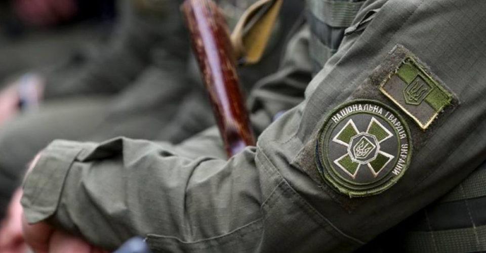 Воїни Нацгвардії за допомогою дрона знищили ворожий склад БК (ВІДЕО)