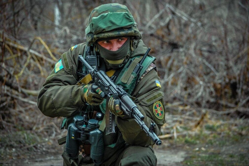 У Донецькій області бійці НГУ ліквідували елітний підрозділ армії російських загарбників (ВІДЕО)