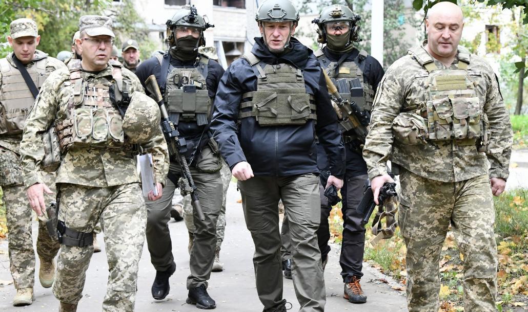 Місця воєнних злочинів рф на Київщині відвідав головнокомандувач ЗС Литовської Республіки (фото)