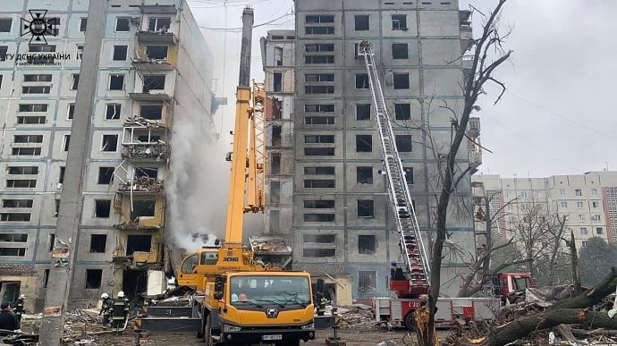 Внаслідок нічної атаки росіян зруйновано житловий будинок – ОВА