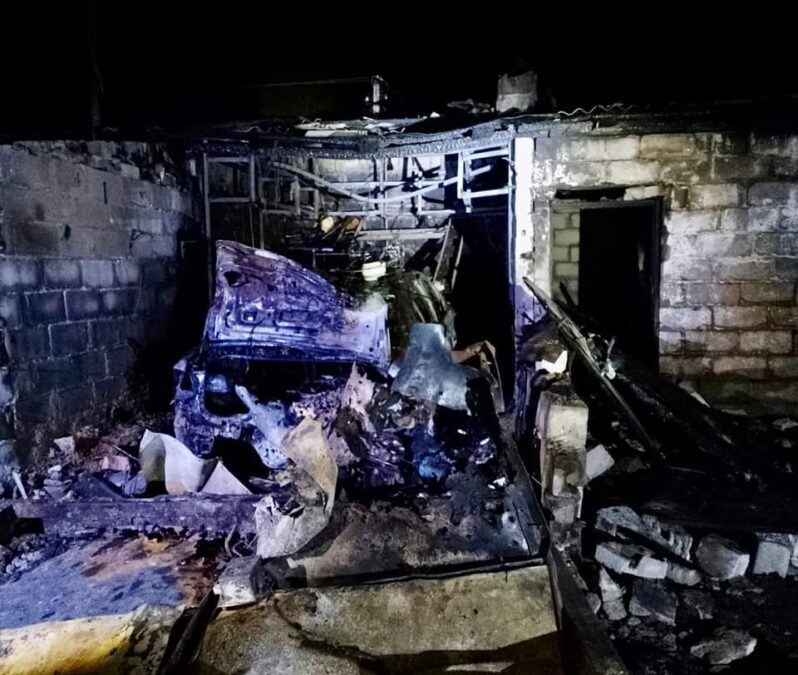Масовані артилерійські обстріли пережила вночі Дніпропетровщина: постраждали житлові будинки та цивільна інфраструктура