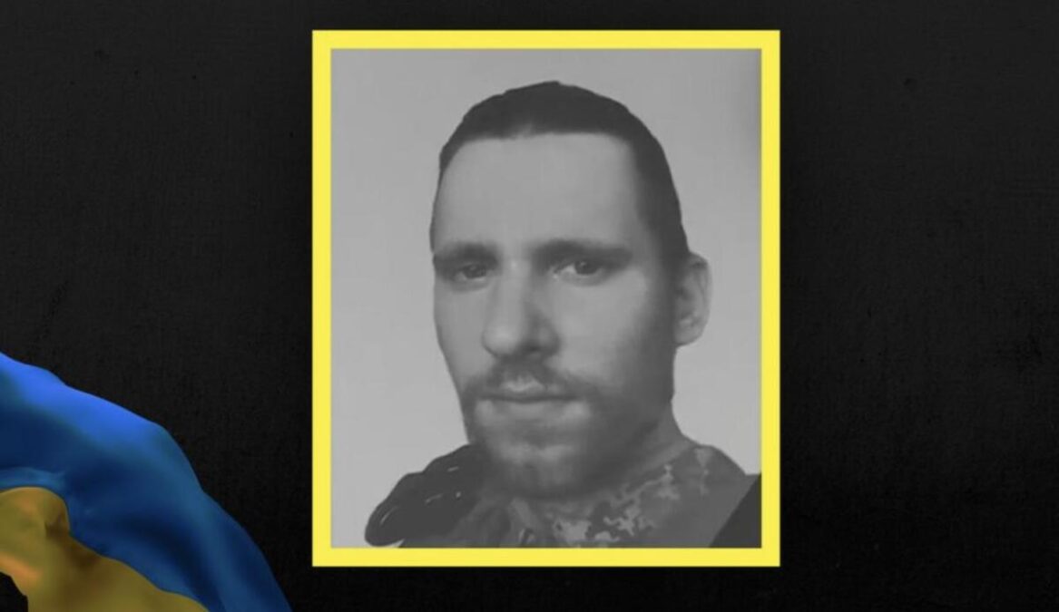У Житомирі попрощалися із військовослужбовцем Іллею Шпитою