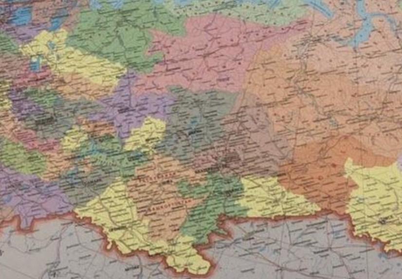У росії випустили карти з анексованими українськими територіями (фото)