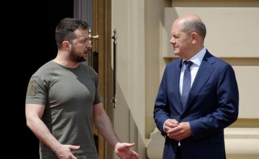 Зеленський та Шольц обговорили необхідність побудови повітряного щита над Україною