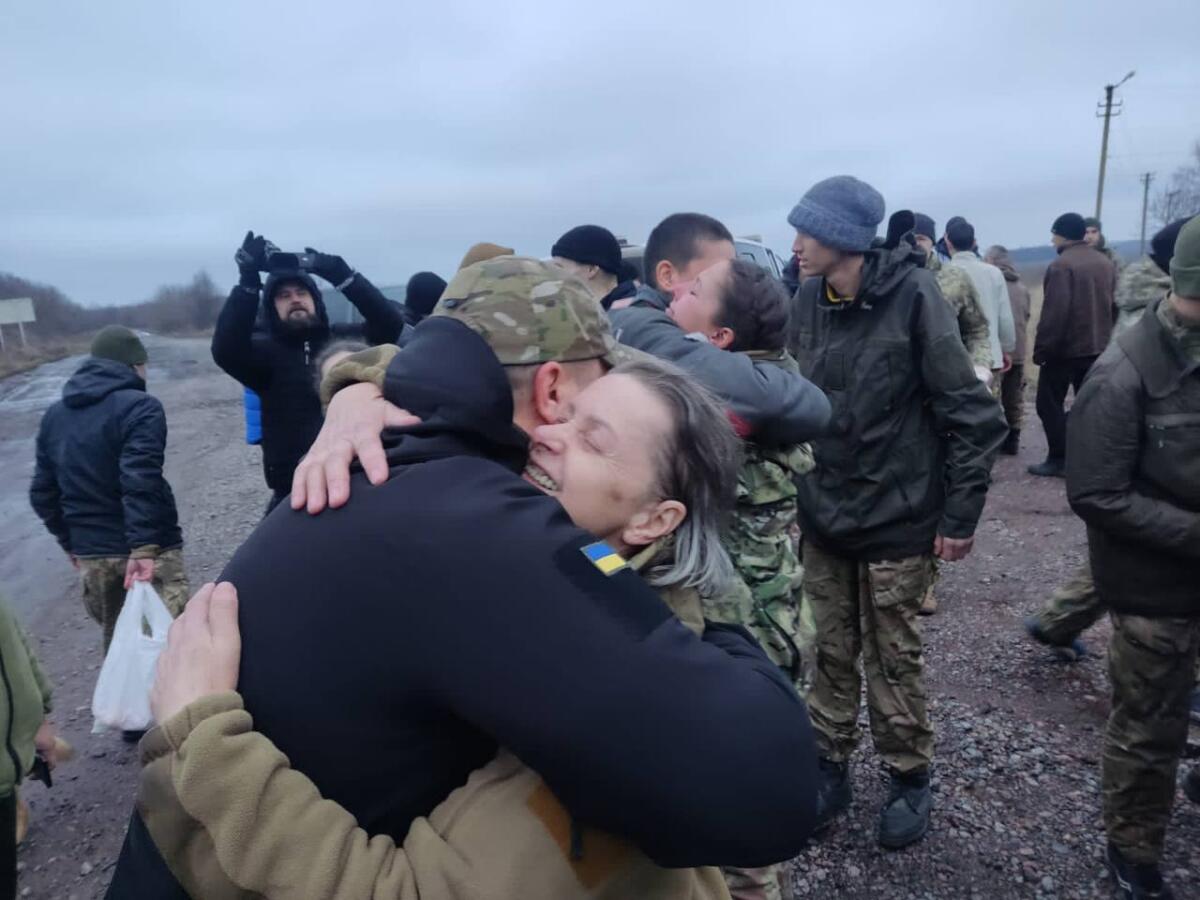 Україна повернула ще 140 своїх захисників, які перебували у російському полоні – Офіс президента