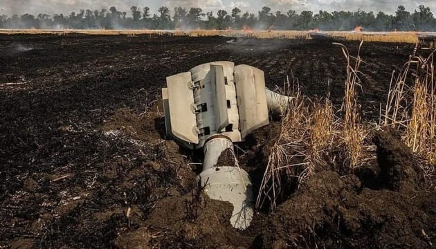 На Житомирщини поліцейські задокументували наслідки ворожого ракетного обстрілу