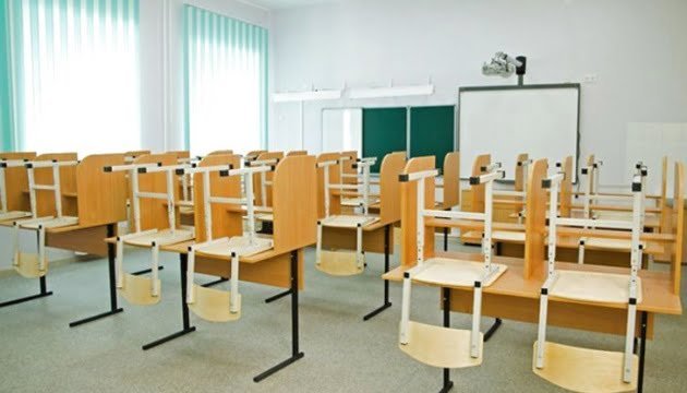 За кордоном перебуває понад 500 тисяч українських школярів – МОН