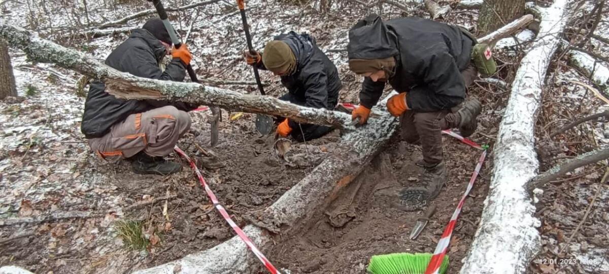Пошуковими групами на Донеччині піднято тіла двох захисників України
