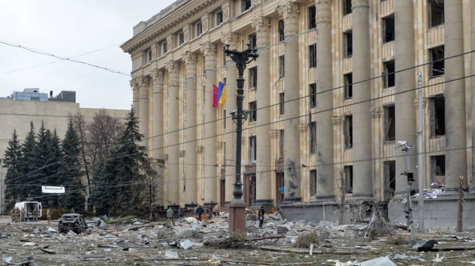 Центр Харкова потрапив під ракетний удар російських окупантів