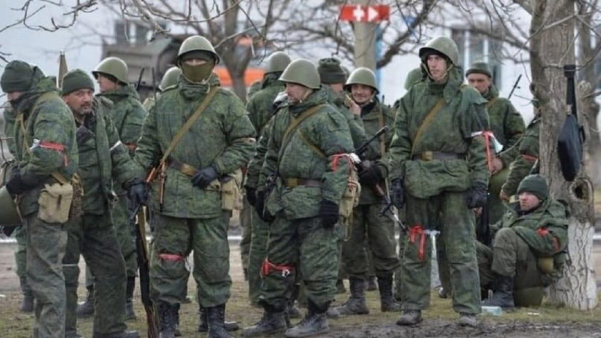 У вагнеровцев намекают, что россияне убивают собственных офицеров, отдающих тупые приказы (фото)