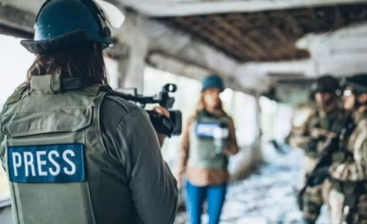 Сьогодні в Україні відзначають День військового журналіста