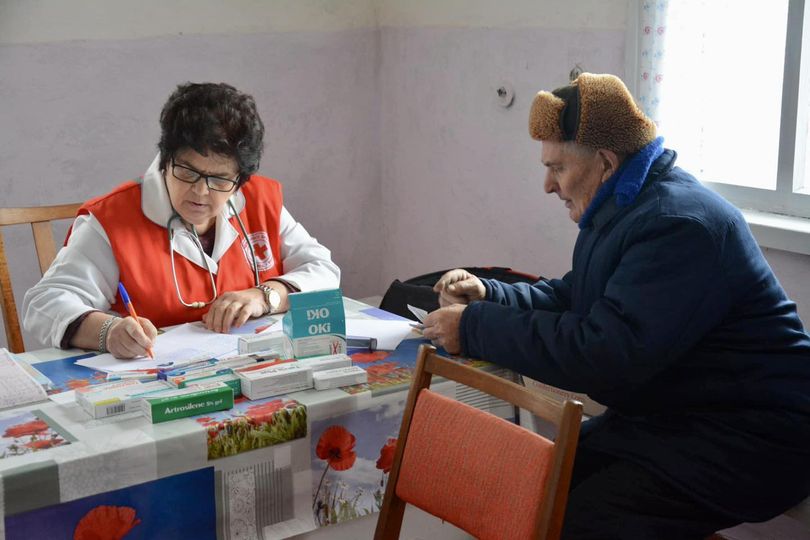 Червоний Хрест України надає психологічну допомогу мешканцям віддалених районів