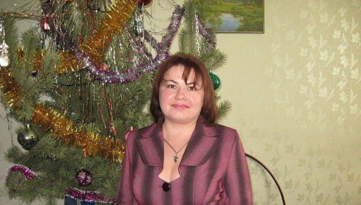 «Директорка» школи з Харківщини відправлена за ґрати на півтора роки за співпрацю з окупантами (фото)