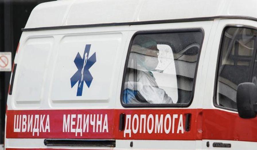 У Хмельницькому пішла з життя дівчина, яка зазнала поранень під час російської ракетної атаки