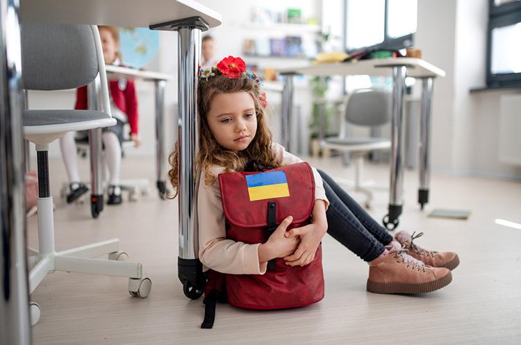 Стала відома кількість українських дітей, які навчаються за кордоном