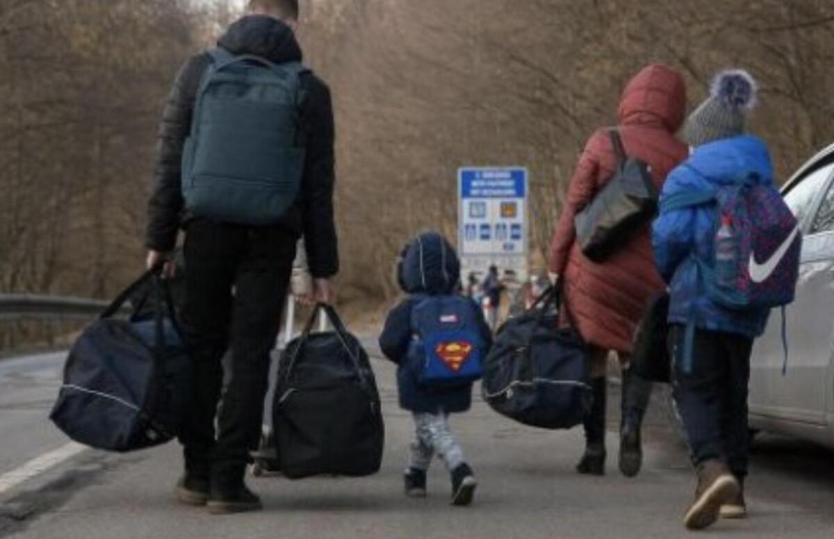 Правила для біженців змінюються у низці європейських країн