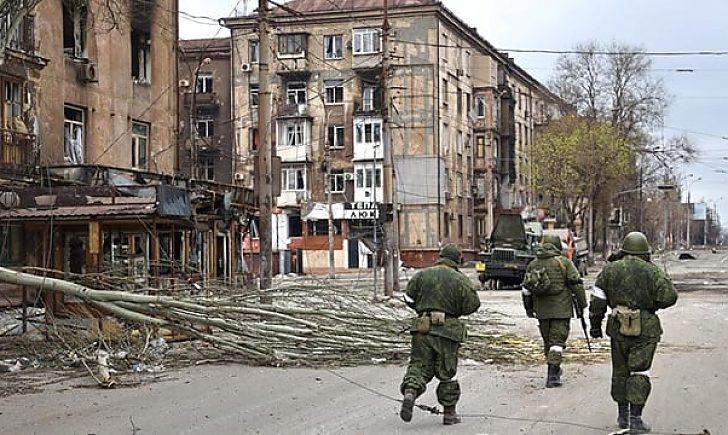 У Маріуполі росіяни створюють фортифікаційні споруди та готуються до оборони – мер