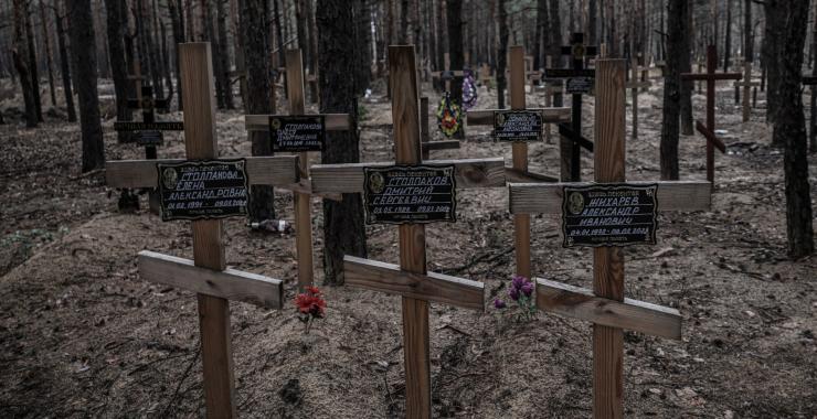 У Нацполіції розповіли, де на деокупованих територіях виявлено найбільше масових поховань