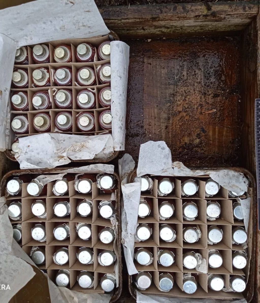 У Бучанському районі місцеві жителі знайшли 75 покинутих російськими окупантами мін