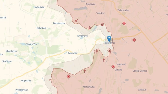 У Сухопутних військах ЗСУ розповіли про атаки та втрати росіян в Бахмуті