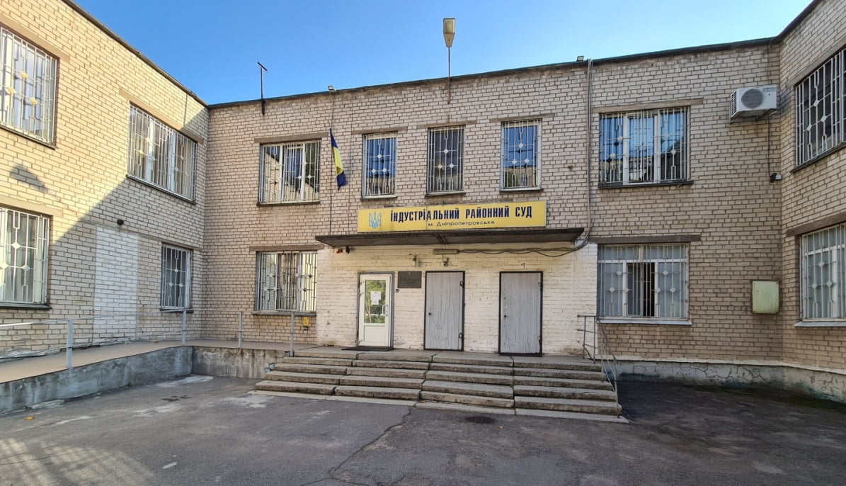 Стало відоме прізвище колаборантки з Лиману, яку на п’ять років позбавили волі та конфіскували майно