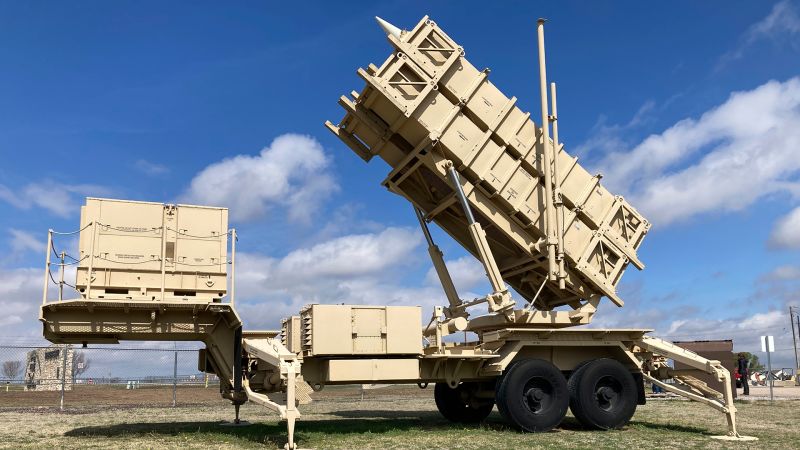 Українським військовим, які навчалися у США керувати системами Patriot, дали додаткову інтенсивну підготовку – CNN