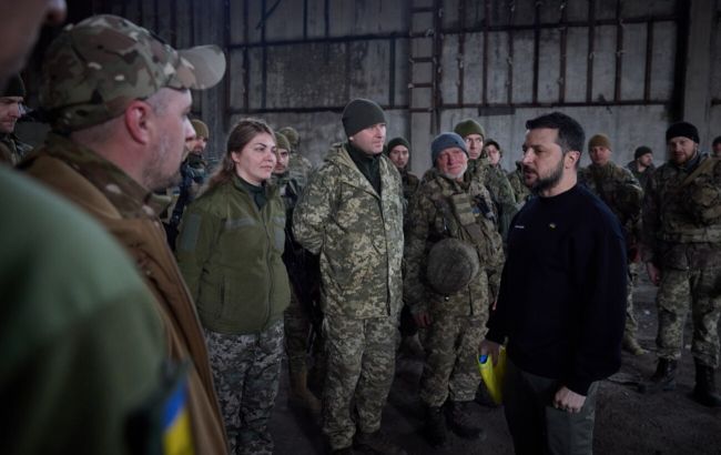 На Донбасі глава держави провів нараду щодо ситуації у регіоні