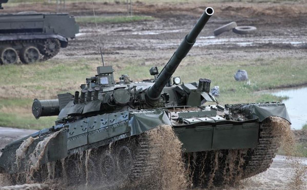 Росія у 2018 році вихвалялася, що її танк може стріляти снарядом зі збідненим ураном, а зараз влаштовує істерики через ці боєприпаси(фото)