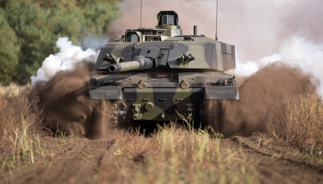 Резніков офіційно підтвердив, що британські танки Challenger 2 вже в Україні (відео)