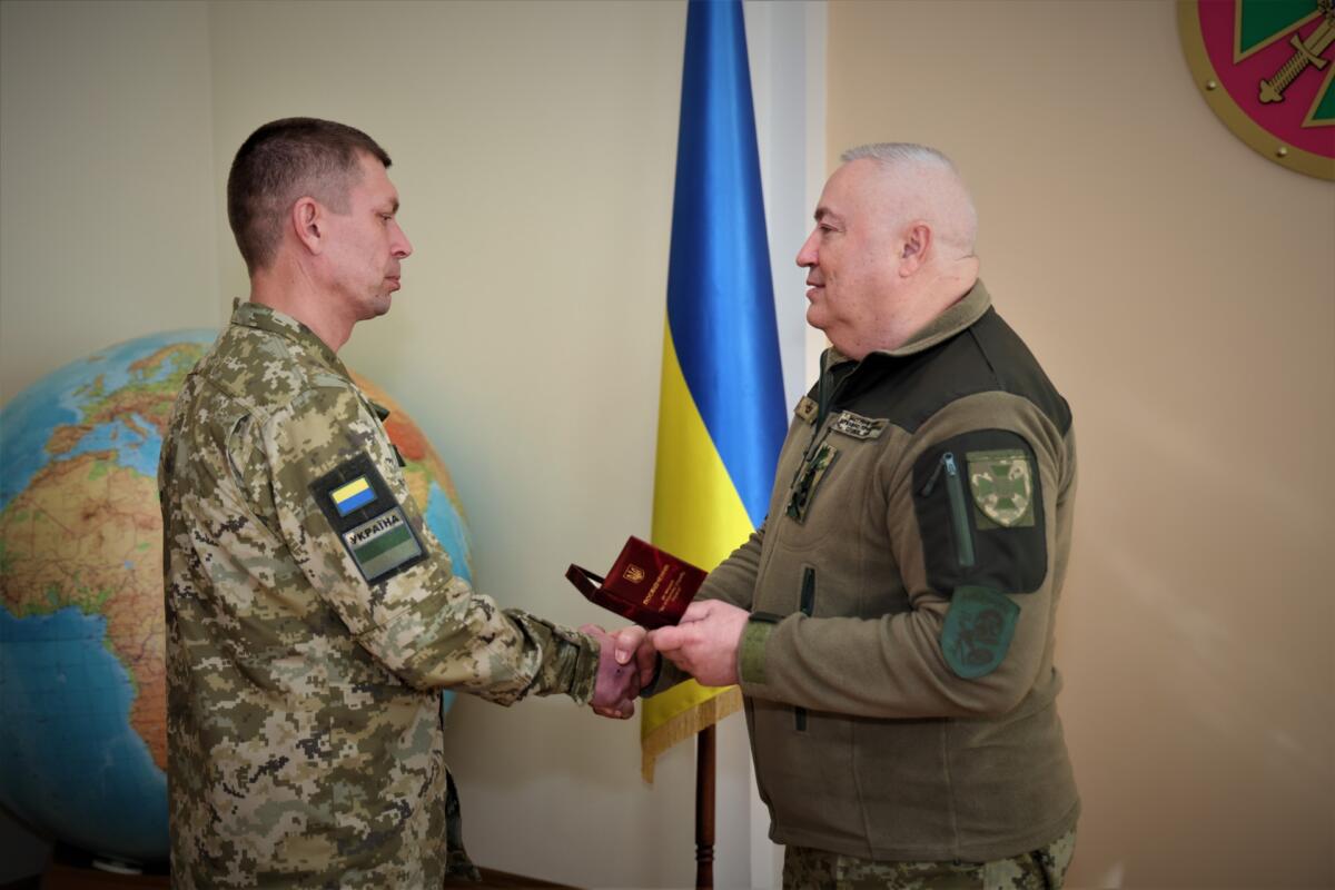 Орденами та медалями за особисту мужність і самовідданість нагороджено 14 прикордонників