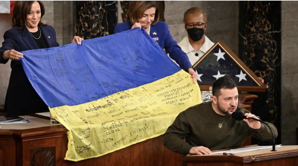 З’явилася інформація, який відсоток українців цікавиться політикою