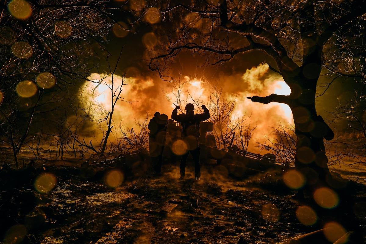 Морські піхотинці ЗСУ знищили артилерійську гармату «Нона» та ворожу командно-штабну машину