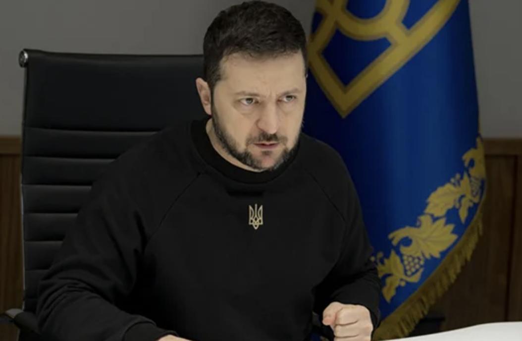 Українським посадовцям заборонили їздити за кордон з недержавною метою