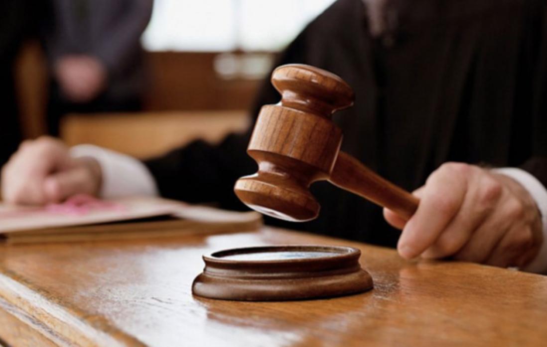 В Україні суд виправдав чоловіка, який не прибув до військкомату за дзвінком