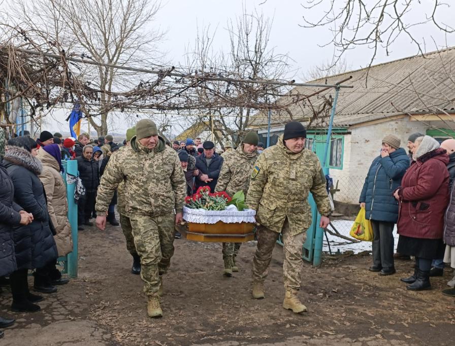 У Черкаській області попрощалися зі снайпером