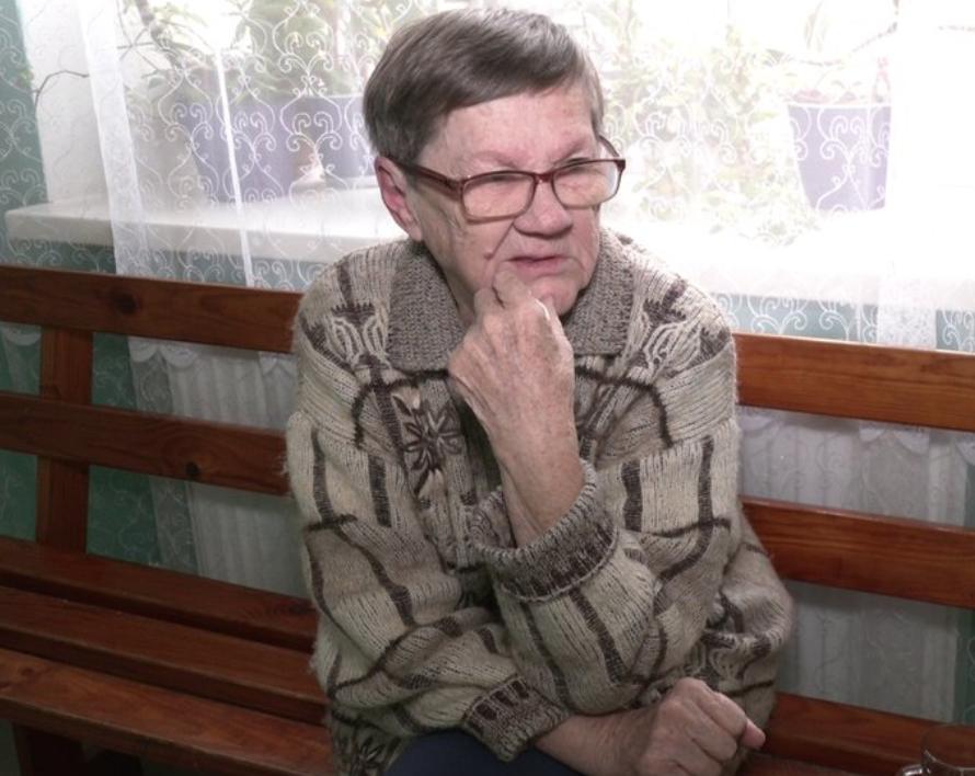 У Дніпропетровській області жінка не може оформити статус ВПО для онука: названо причину