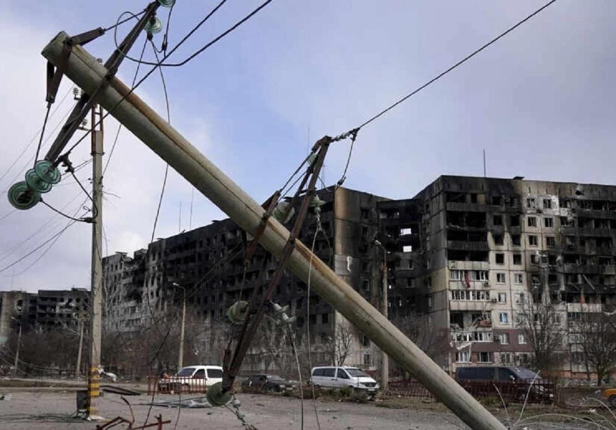 «З міста пішло життя»: у мережі з’явились кадри з окупованого Маріуполя (ВІДЕО)