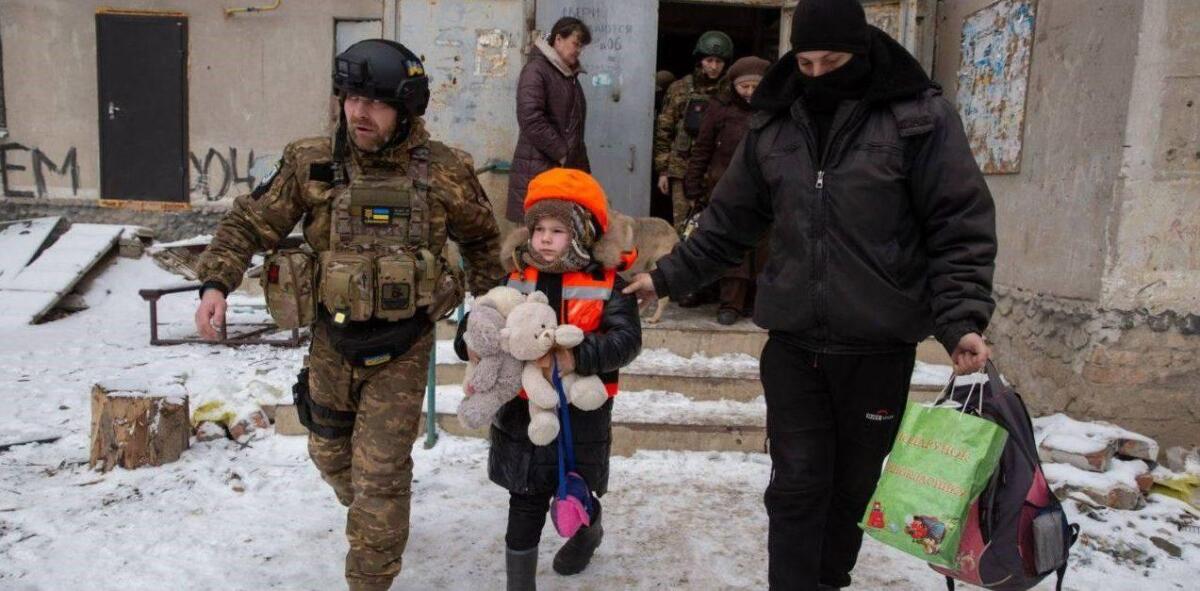 Стало відомо, скільки дітей залишається під російськими обстрілами у Бахмуті