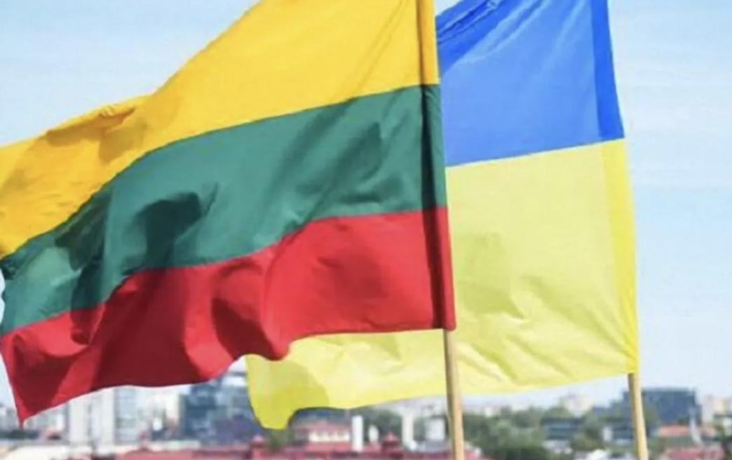 У Литві пройшов відбувся мітинг до річниці російського вторгнення в Україну