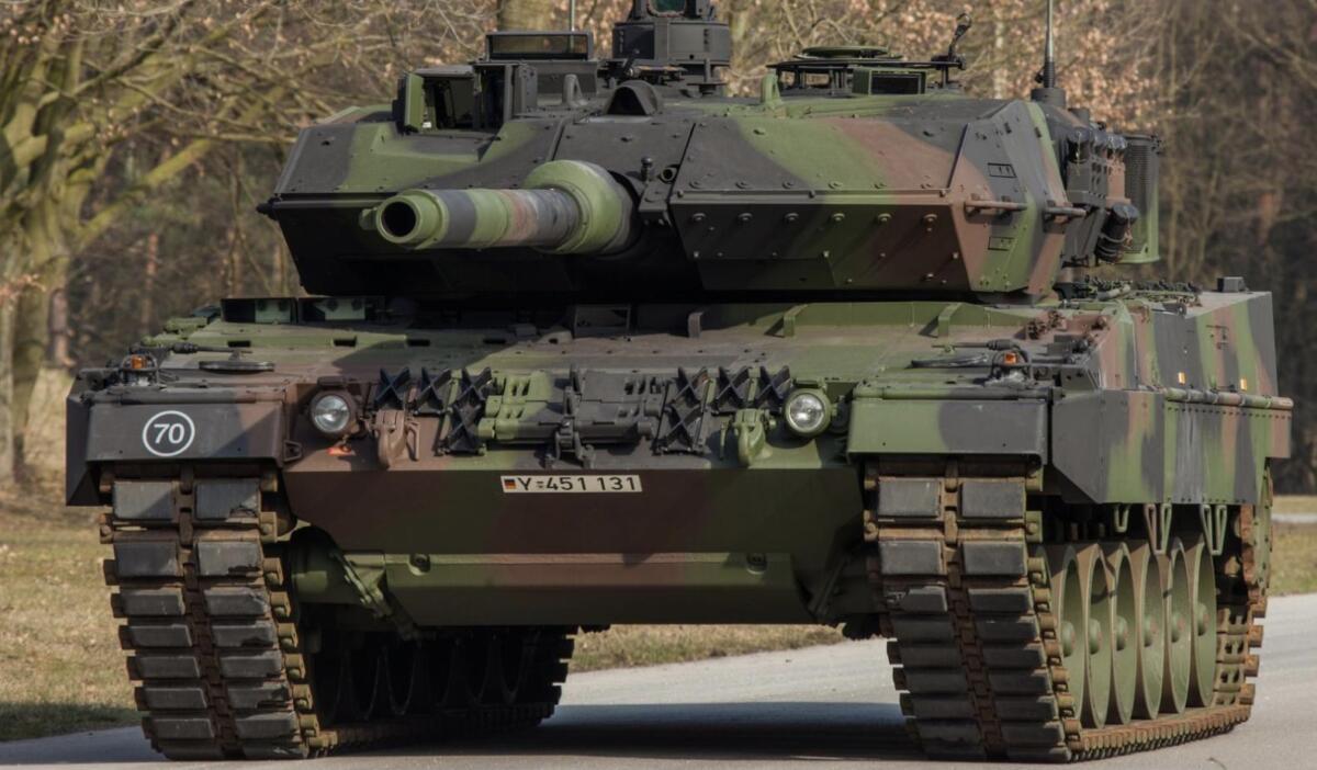 У Міноборони Іспанії відповіли, скільки танків Leopard планують передати Україні