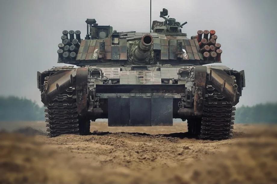 У Польщі назвали терміни передачі Україні танків PT-91 Twardy