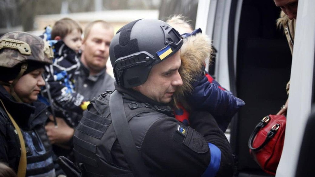 У поліції Миколаївщини розповіли, скільки людей вдалося евакуювати з прифронтових територій
