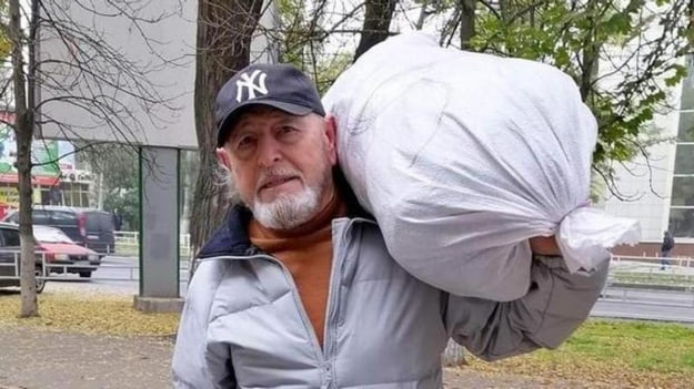 Росіяни визнали, що понад рік утримують у полоні 75-річного іспанського волонтера