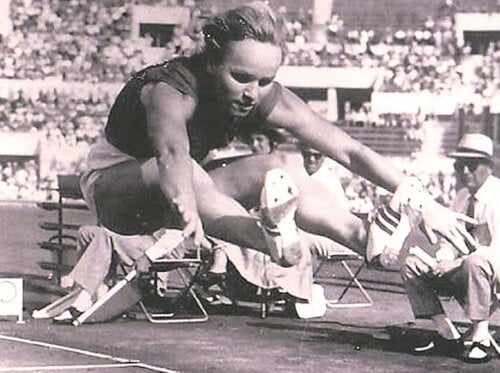 Пішла з життя 90-річна олімпійська чемпіонка зі стрибків у довжину Віра Крепкіна