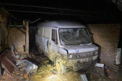 Вночі росіяни накрили Нікополь артилерійським вогнем: снаряди влучили у житлові будинки