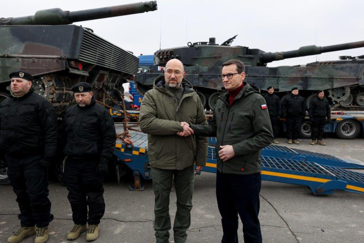 У Польщі назвали терміни передачі Україні 10 танків Leopard 2