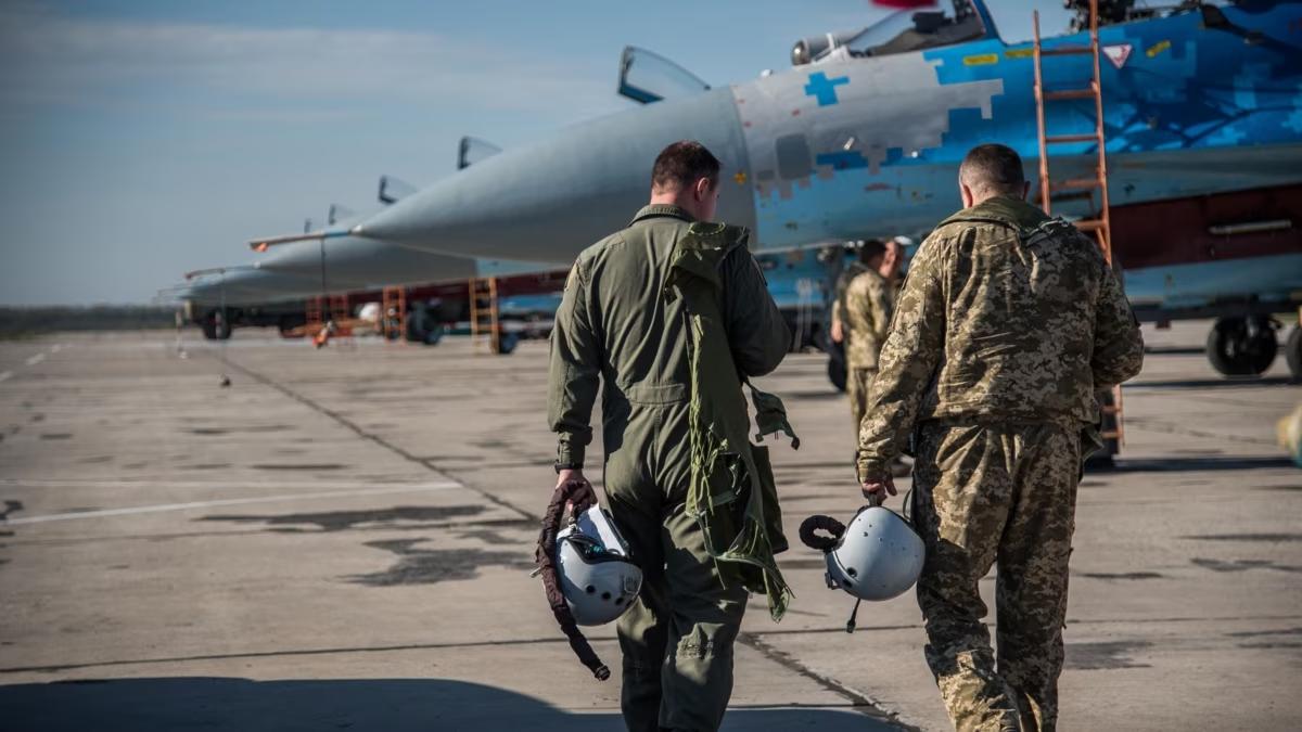 У Повітряних силах назвали типи зброї, необхідної для захисту від нових російських авіабомб