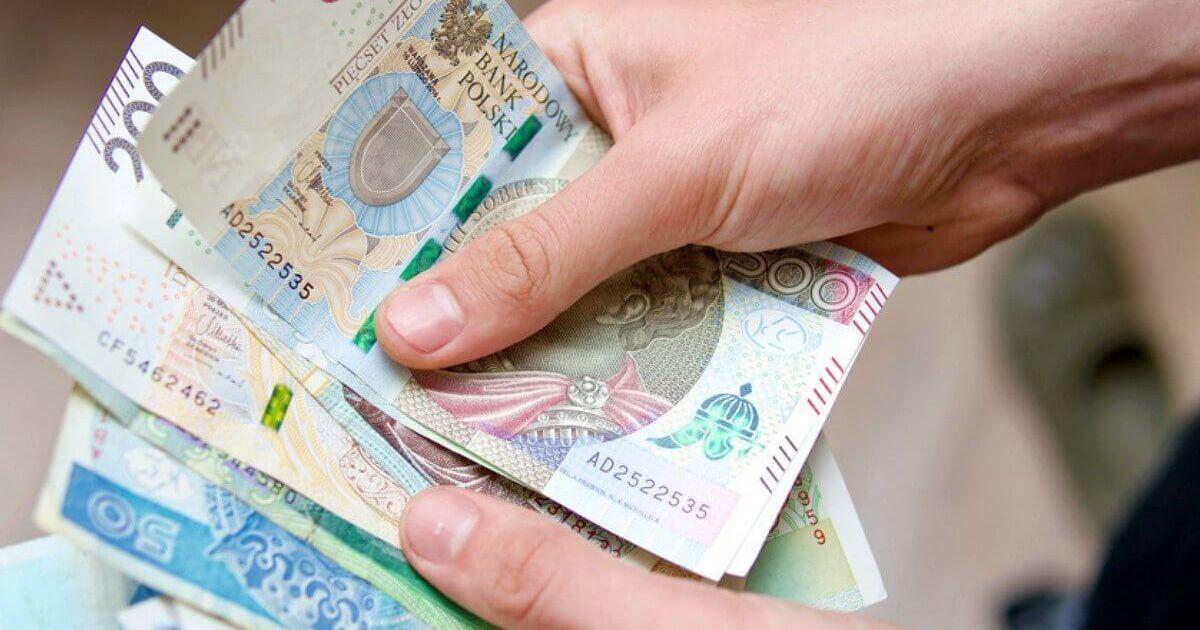 Фінансова допомога українцям у Польщі: як отримати виплати від IRC