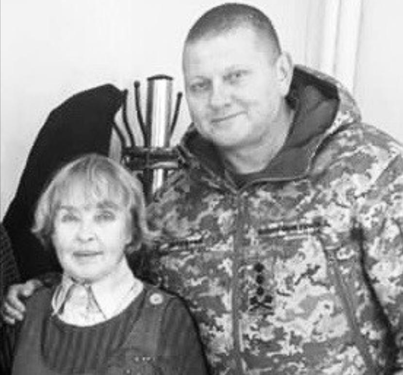 Відома українська акторка звернулася до Головнокомандувача ЗСУ