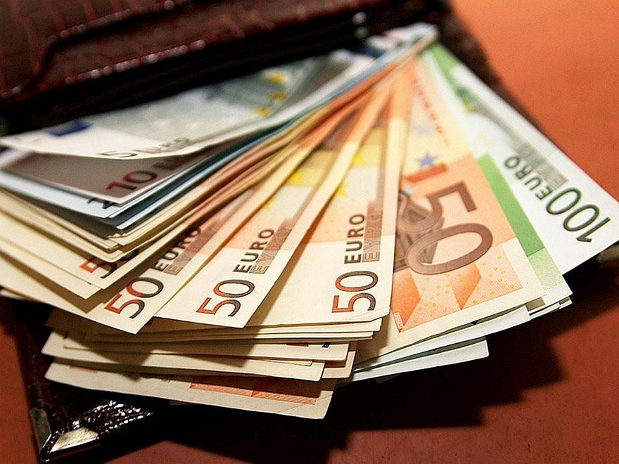У Чехії змінили правила виплат допомоги біженцям з України: подробиці